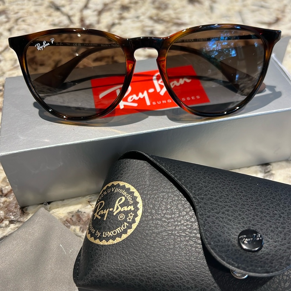 Brand New RAY-BAN SUNGLASSES!